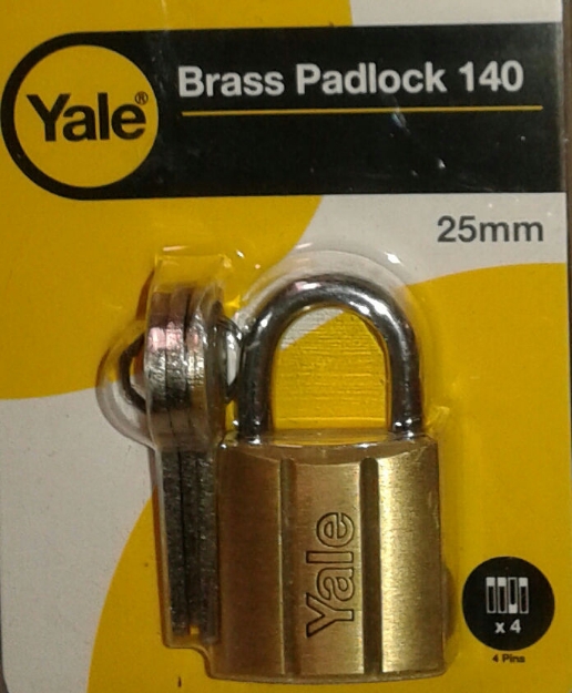 Picture of Yale V14025, Brass Padlock 25mm, V14025